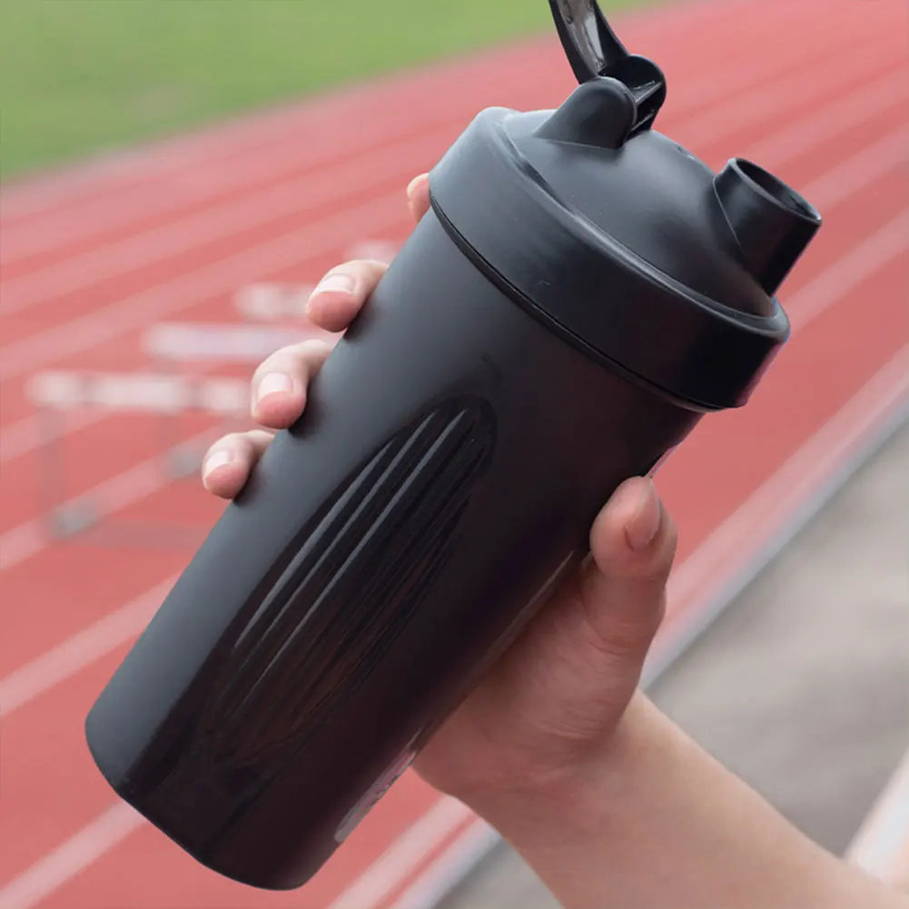 600ML Protein Shaker Bottle Gym Sport Water Bottle Shaker Cups Powdered Sport Protein Milk Shaker Mixer Cup Plastic Mixing Cup